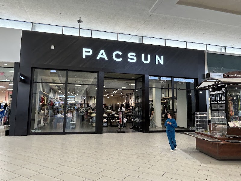 PacSun photo 3