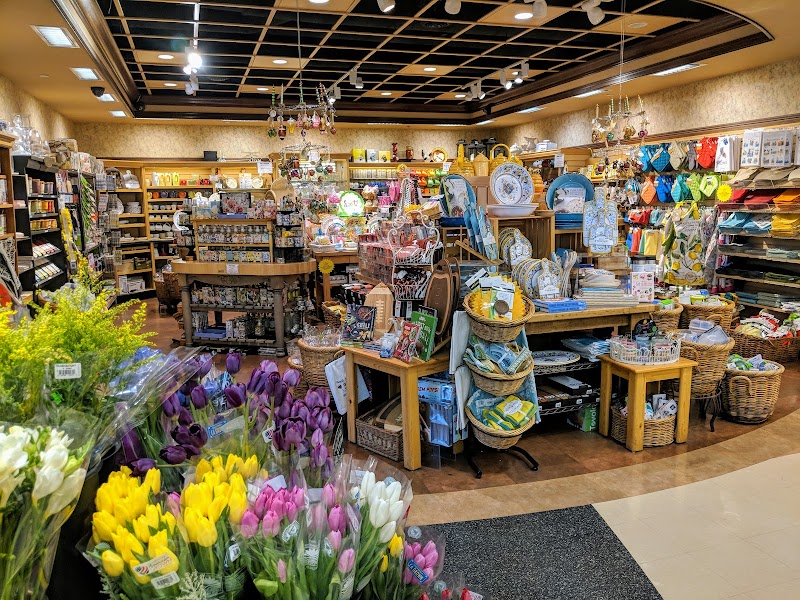Mollie Stone's Markets photo 4