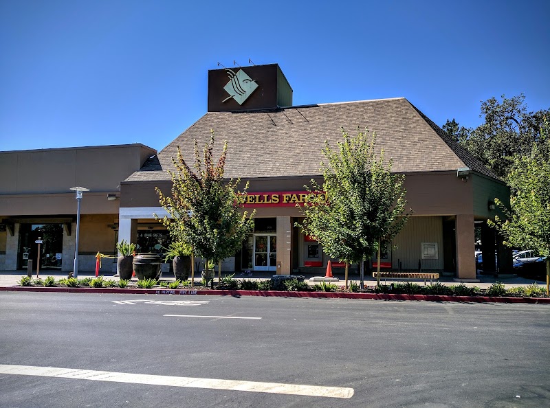 Wells Fargo Bank photo 2