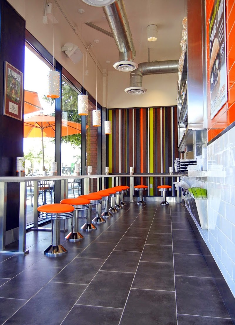 Photo of Burger Lounge