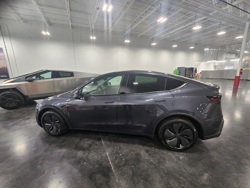 Tesla Supercharger photo 4
