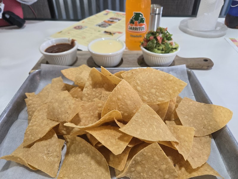 Chinelos Taqueria photo 5