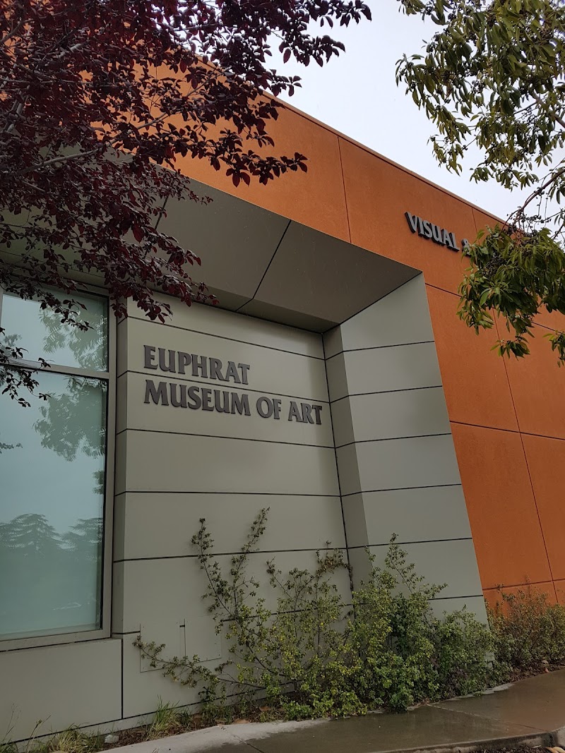 Euphrat Museum Of Art photo 2