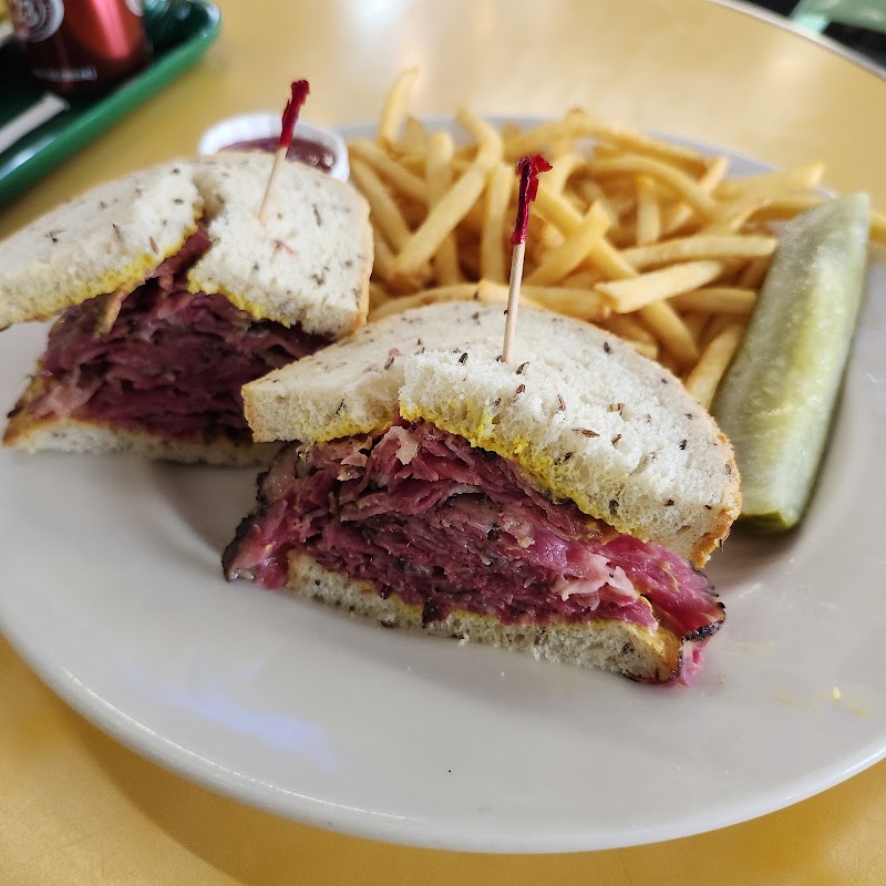 Phil's Deli & Grill photo 5