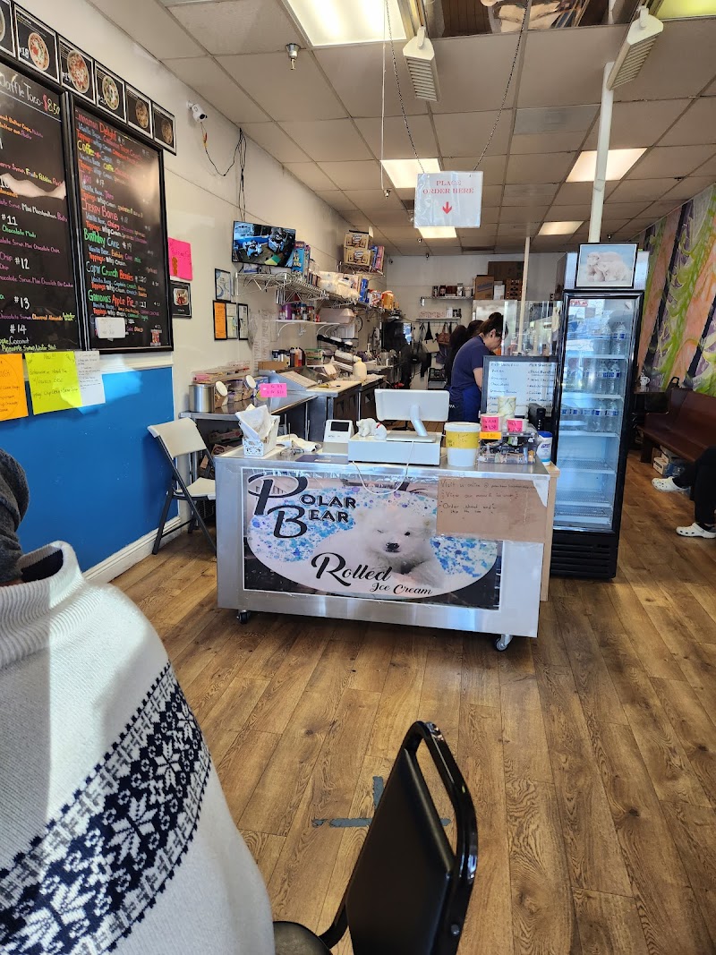 Photo of Polar Bear Rolled Ice Cream