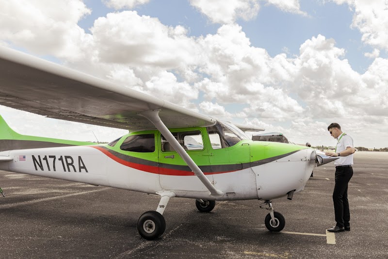 Cirrus Aviation Flight Training photo 2