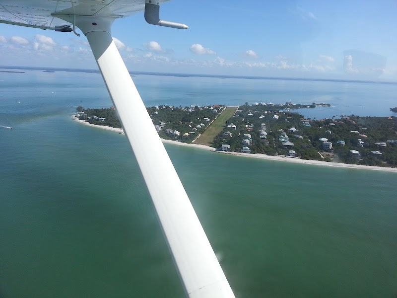 Cirrus Aviation Flight Training photo 3