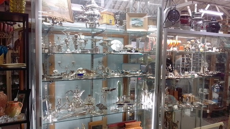 Antiques Unlimited photo 4