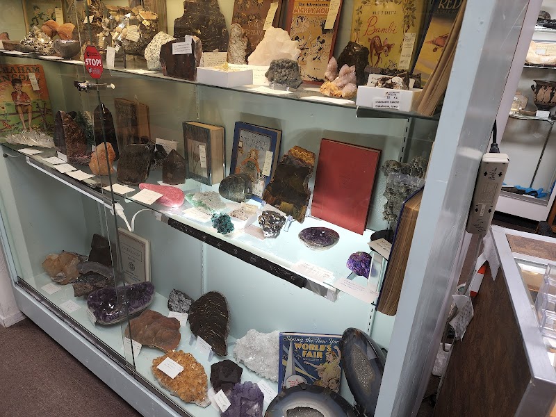 Antiques Unlimited photo 2