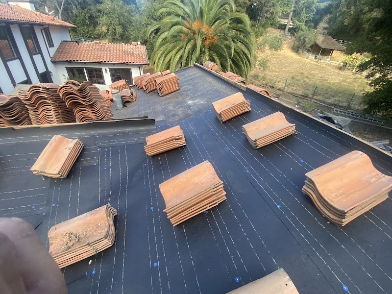 LB Harbors Roofing Inc photo 4