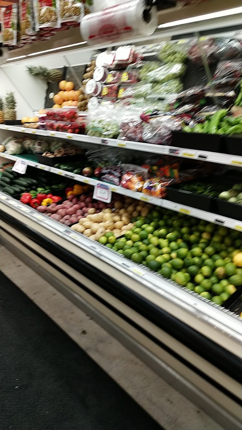 Food Town IGA photo 5