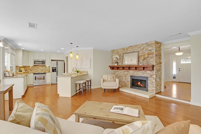 Mike D'Onofrio Real Estate photo 3