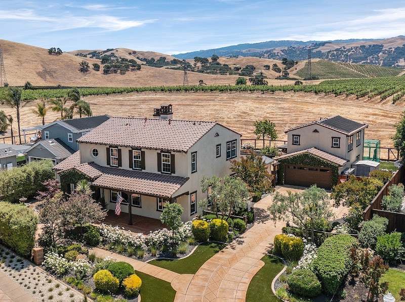 Mike D'Onofrio Real Estate photo 2