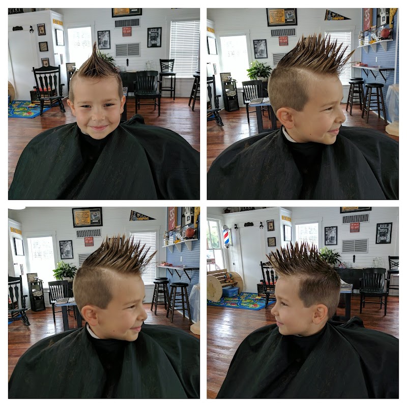 The Little White House Barber Shop photo 4