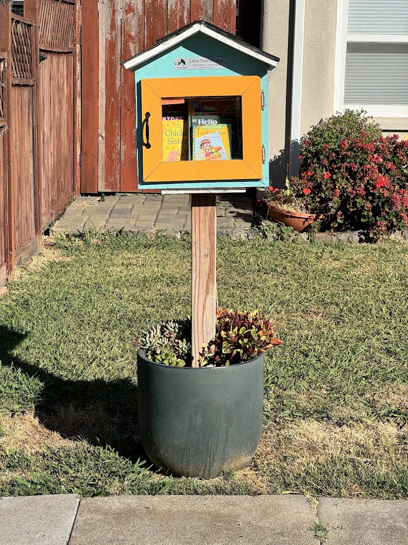 Photo of Perry the Library