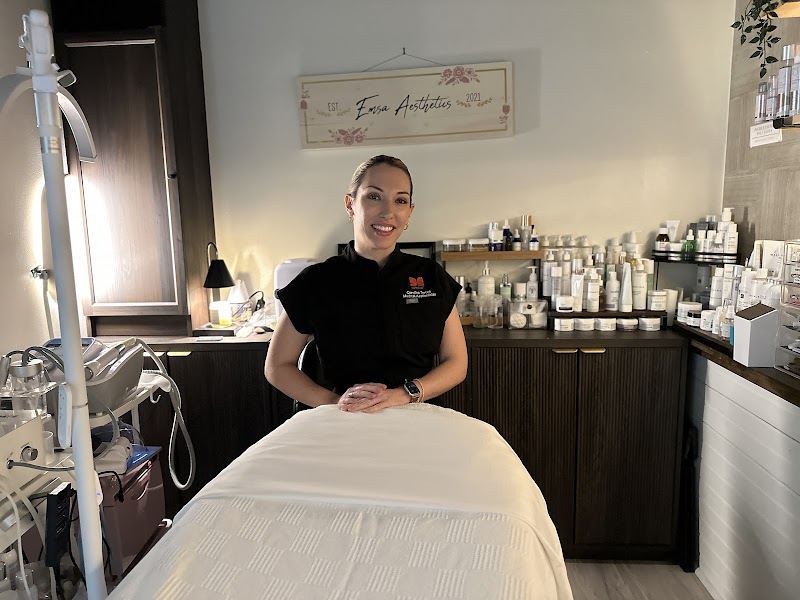 Photo of Emsa Aesthetics / SkinCarewithCaro / Apollo Beach Esthetician