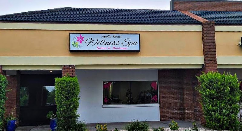 Emsa Aesthetics / SkinCarewithCaro / Apollo Beach Esthetician photo 2