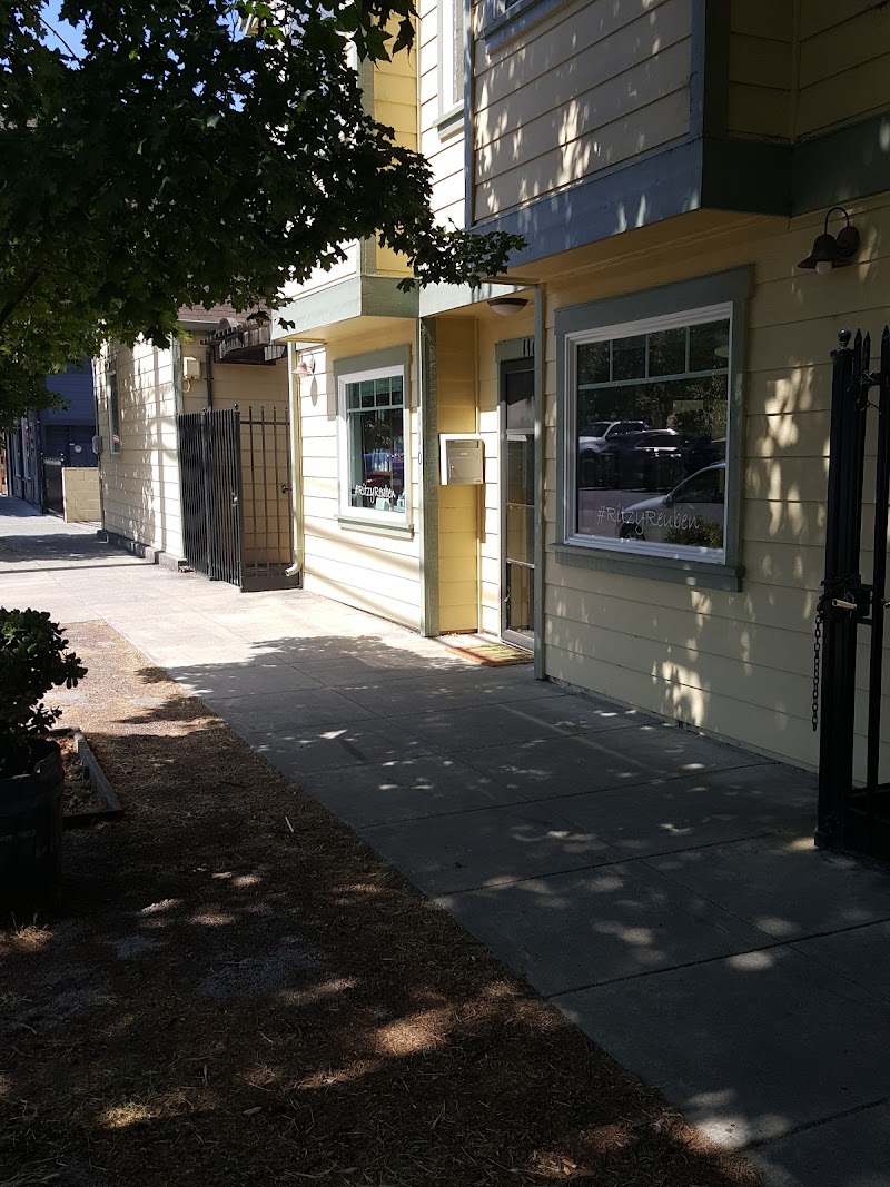 Ritzy Reuben Hair Studio photo 2