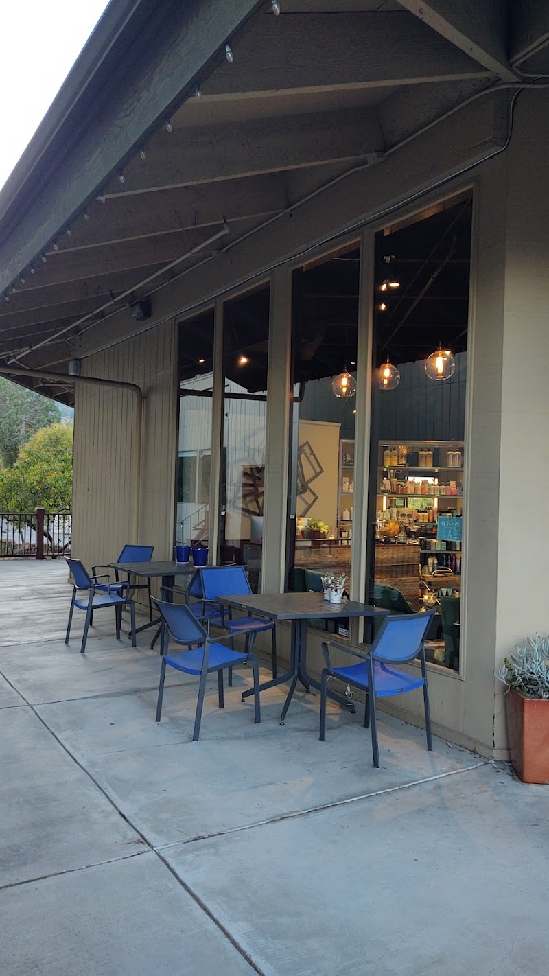 Jack Thomas Salon photo 3