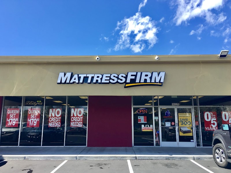 Mattress Firm Cupertino Crossroads photo 4