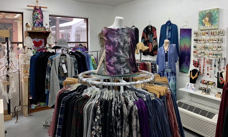 Razzle Dazzle Boutique photo 3