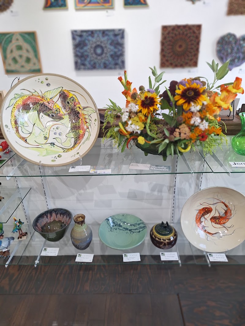 Green Door Art Gallery photo 4