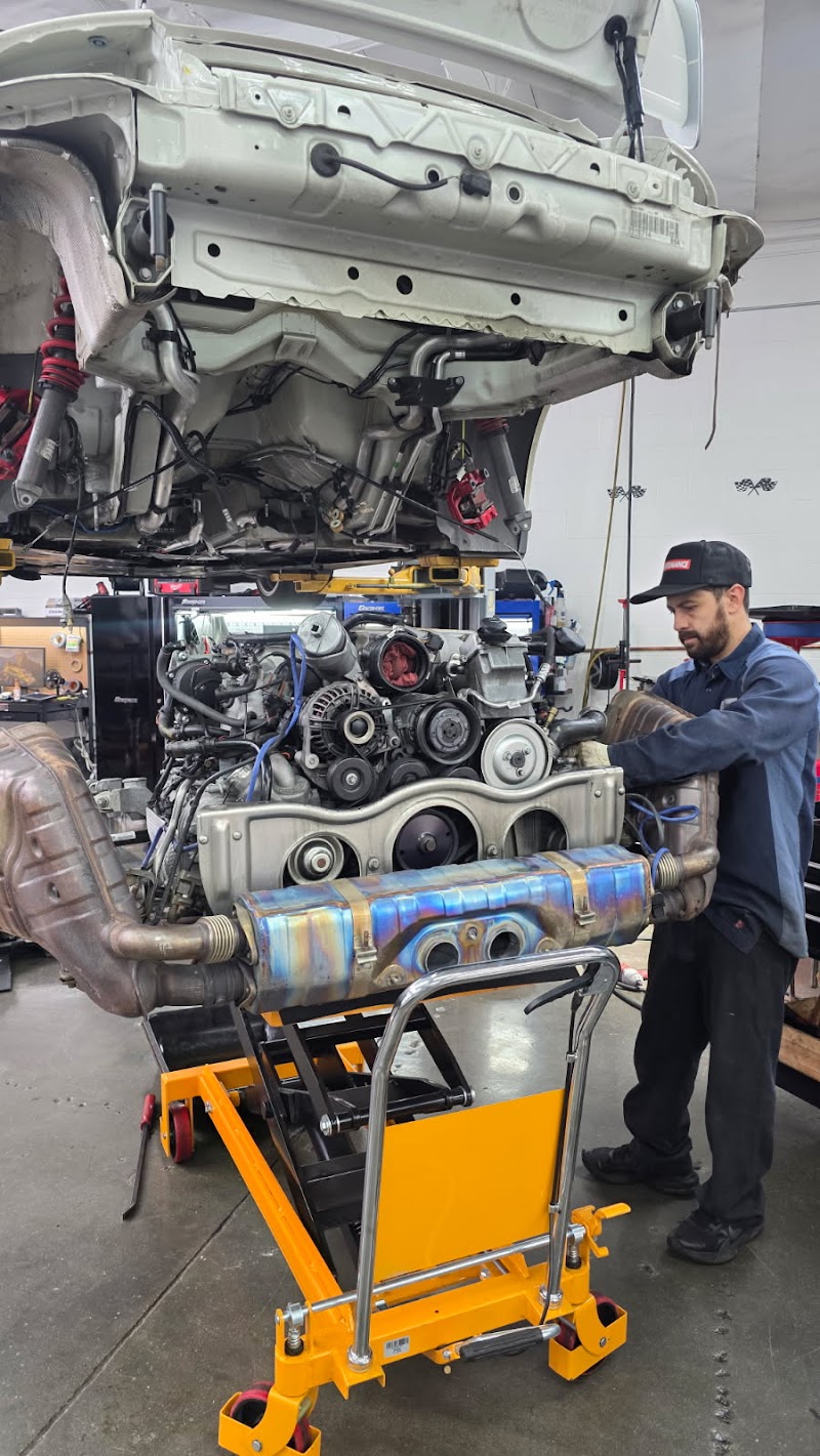 Superformance Foreign Auto Repair photo 4