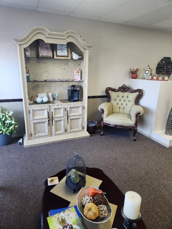 The Botanical Nail Boutique photo 2