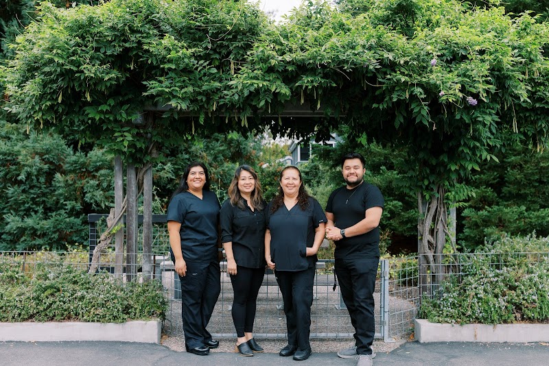 Gabriela Garcia-Rojas & Greg Singer Dental Group photo 5