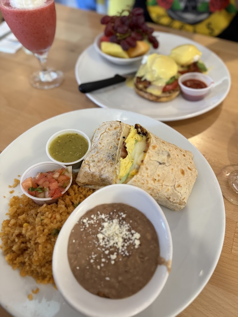 Broken Yolk Cafe photo 5