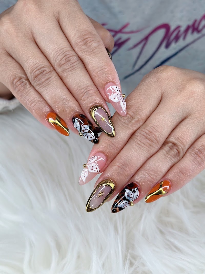 November Nails & Spa photo 3