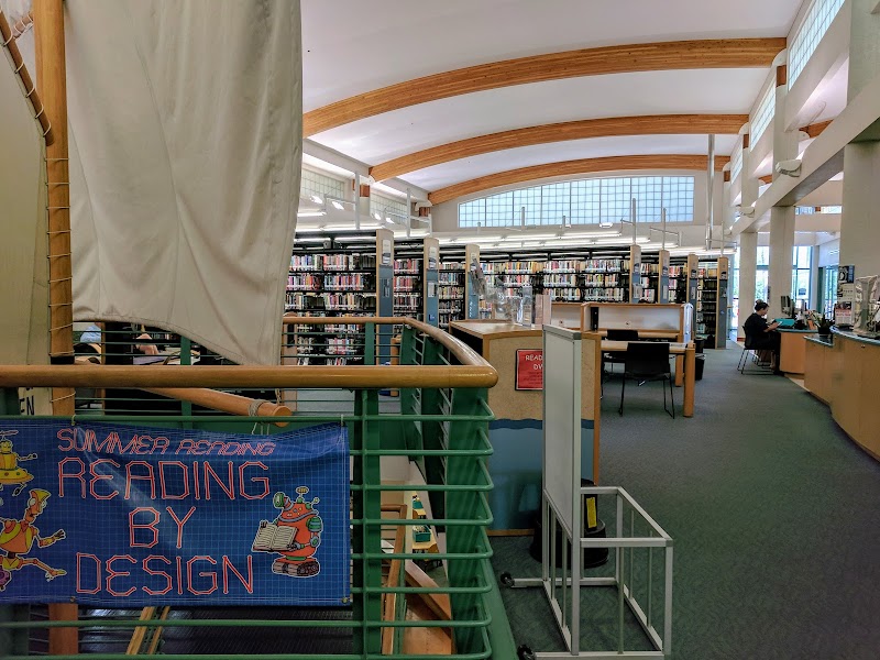 Point Loma/Hervey Branch Library photo 2