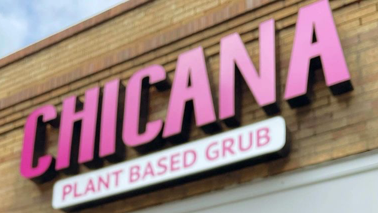 Chicana Vegana photo 3