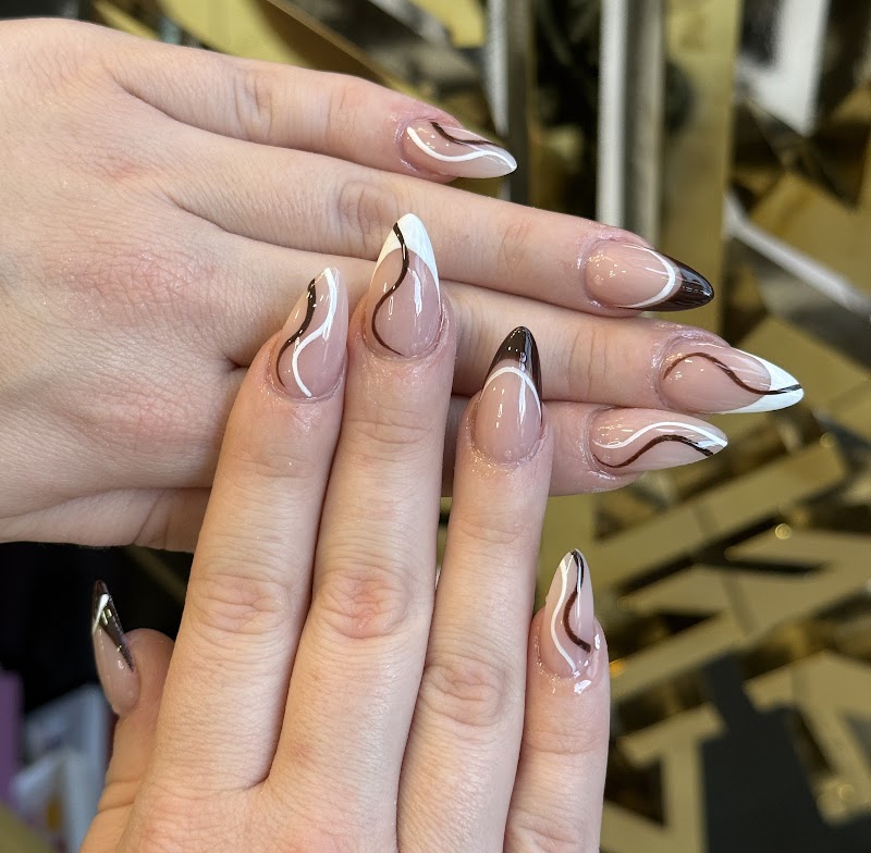 LV NAILS SEMINOLE photo 4