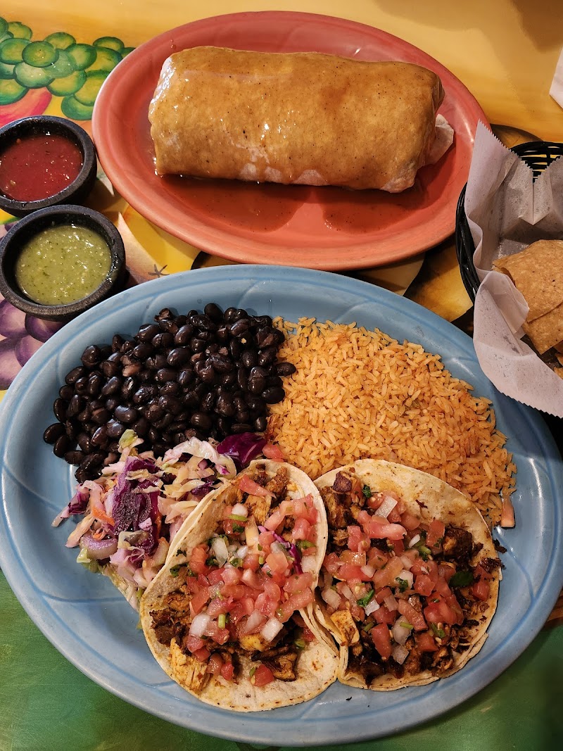 La Hacienda Sonoma Bar & Grill photo 4