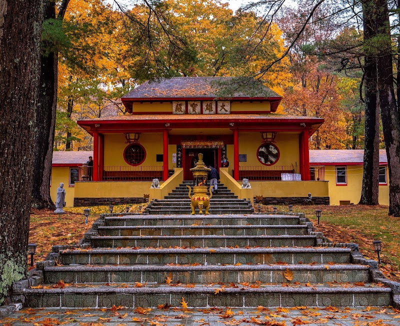 Mahayana Temple photo 2
