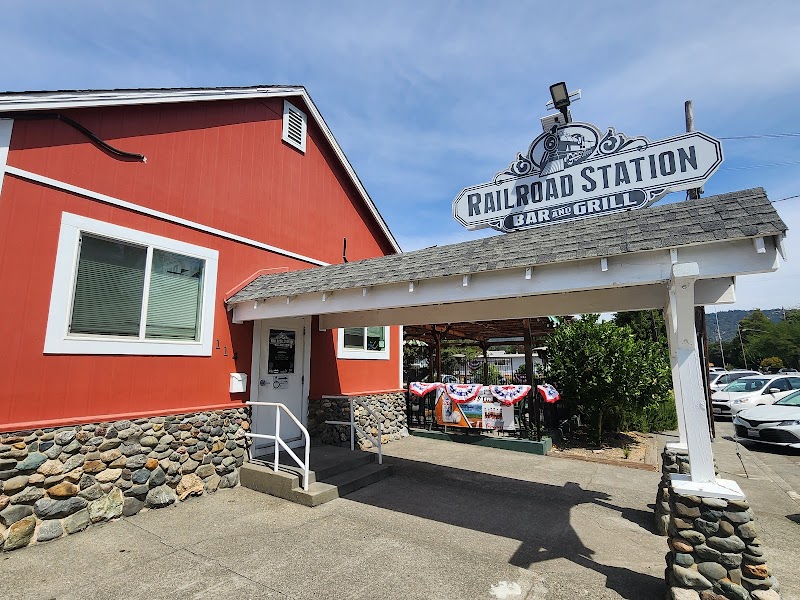 Railroad Station Bar and Grill photo 3
