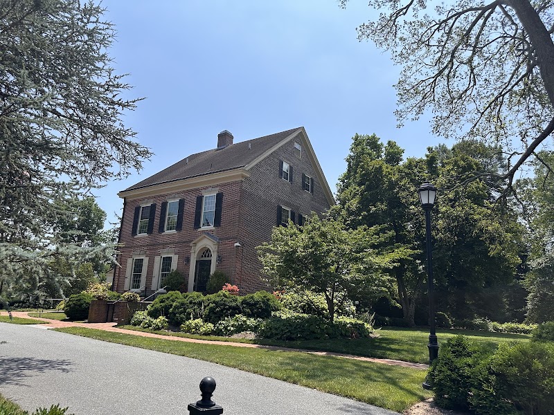 Photo of Woodburn: Governor's House
