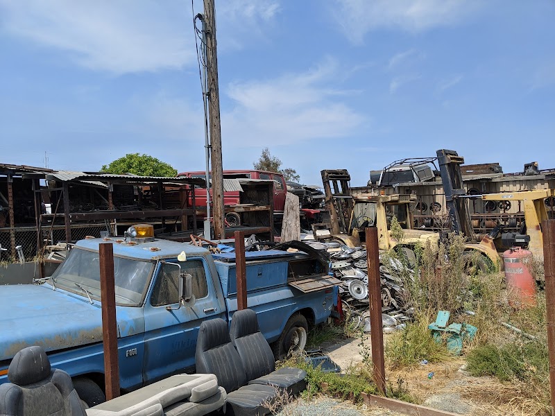 Infinity Auto Salvage photo 3