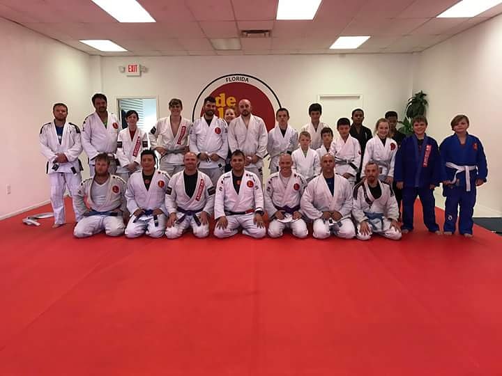 De La Riva BJJ photo 3