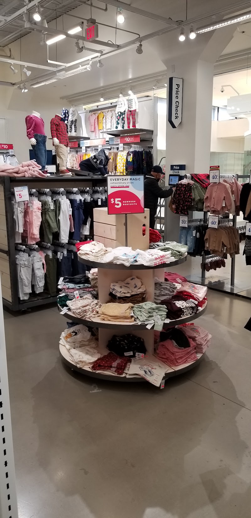 Old Navy photo 2