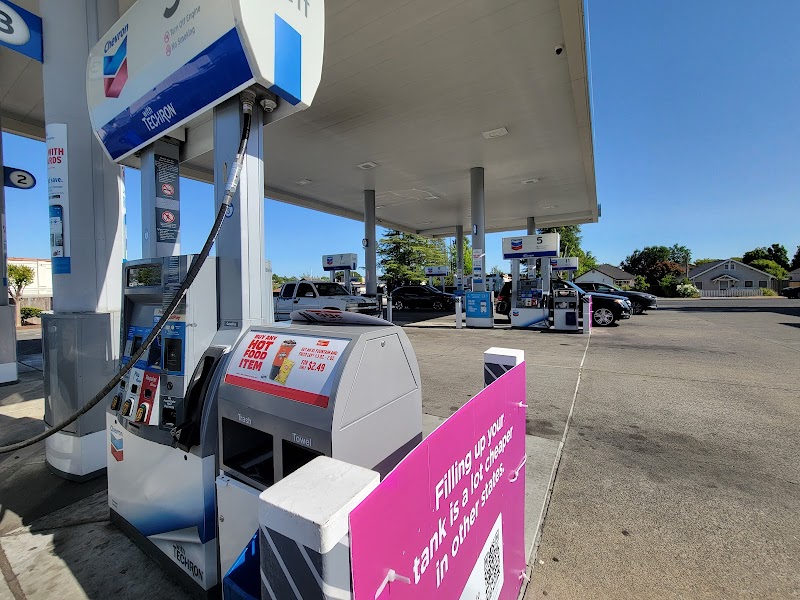 Chevron photo 2
