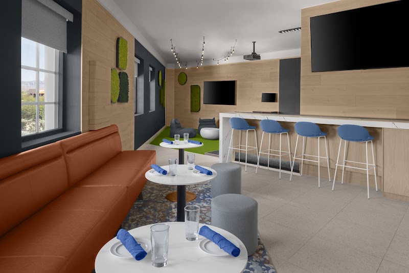 Topgolf Swing Suite at Westin La Paloma photo 3