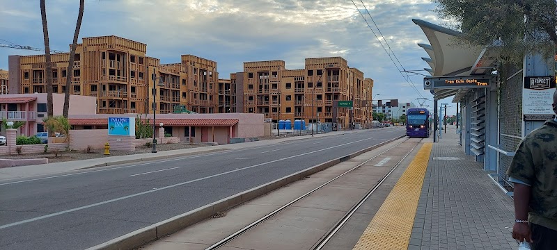 McClintock/Apache Blvd photo 5