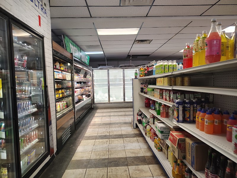 Eloy's Ok Market photo 4