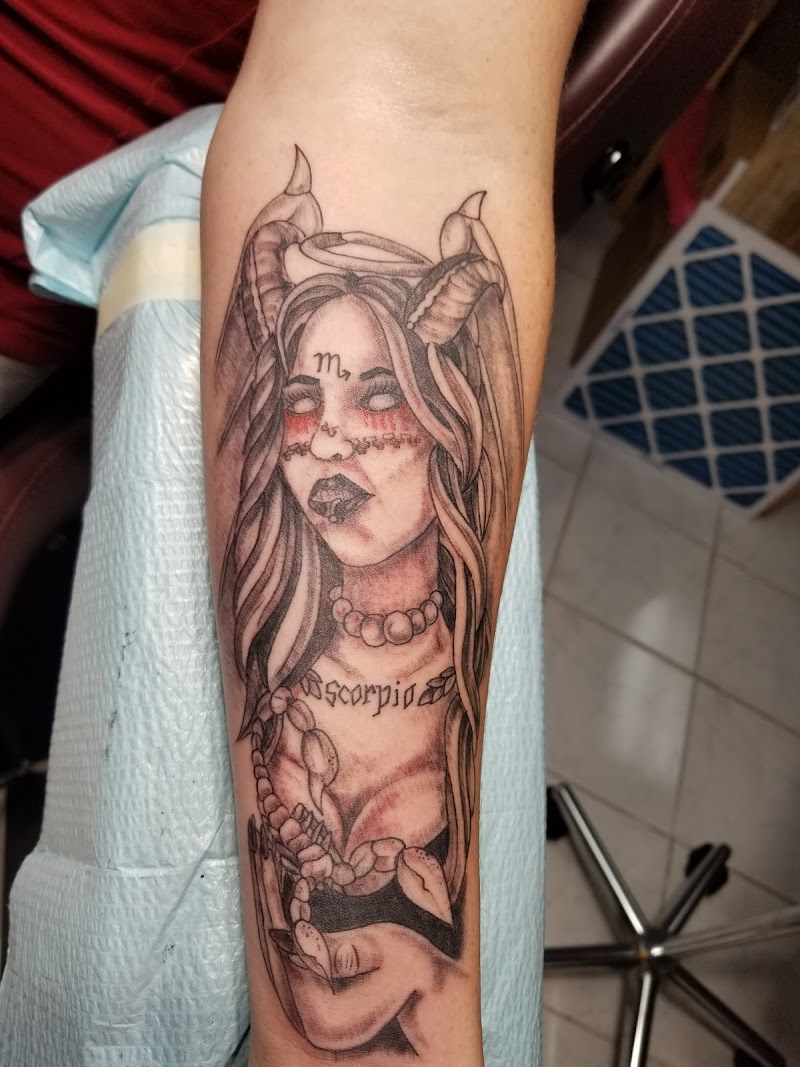 LuckyDawg Ink photo 2