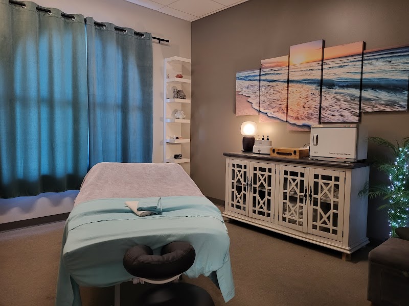 Kalm. Mindful Massage & Life Spa