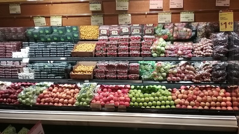 New Leaf Community Markets - Half Moon Bay photo 4