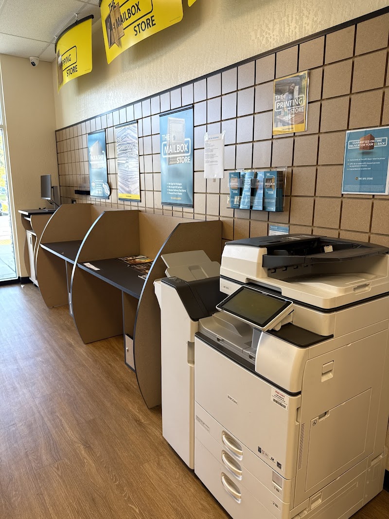 The UPS Store photo 2