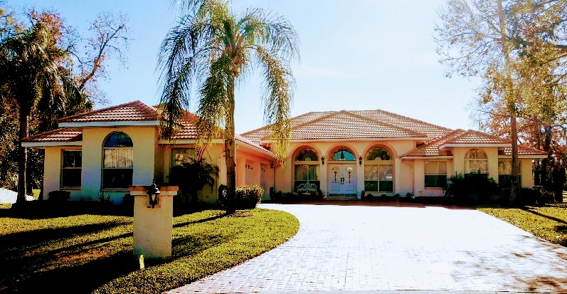 Florida Blue Realty LLC photo 3